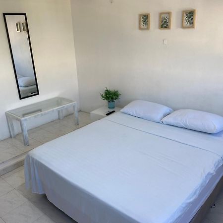 Habitaciones Independientes Cerca Al Aeropuerto 3 Cartagena  Exterior foto